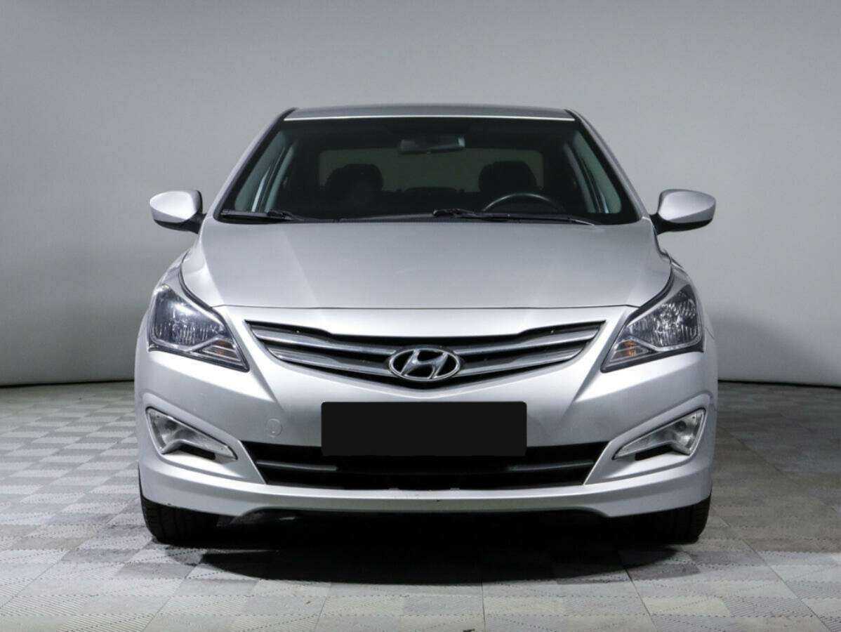 Купить Hyundai Solaris, 2016, 35 950 км, фото №2