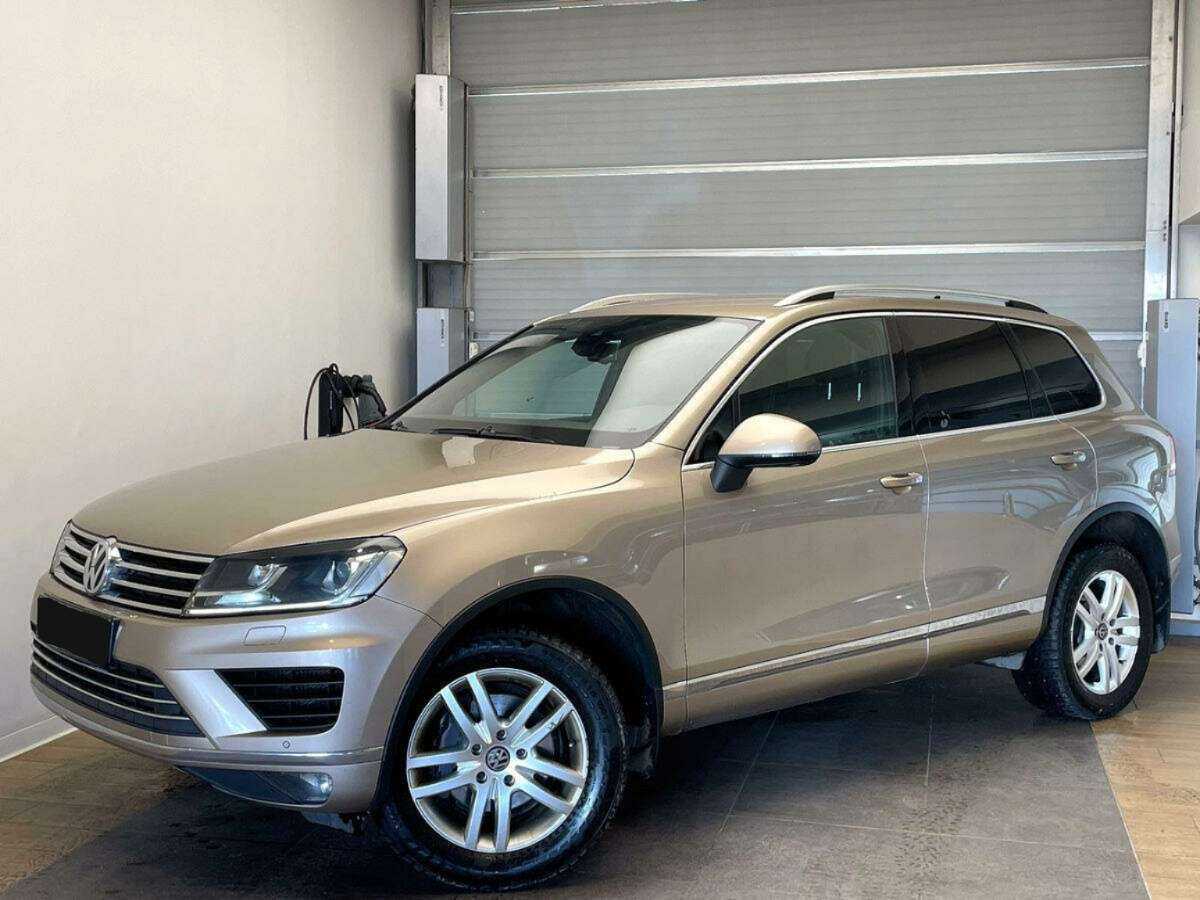 Купить Volkswagen Touareg, 2015, 166 892 км, фото №1