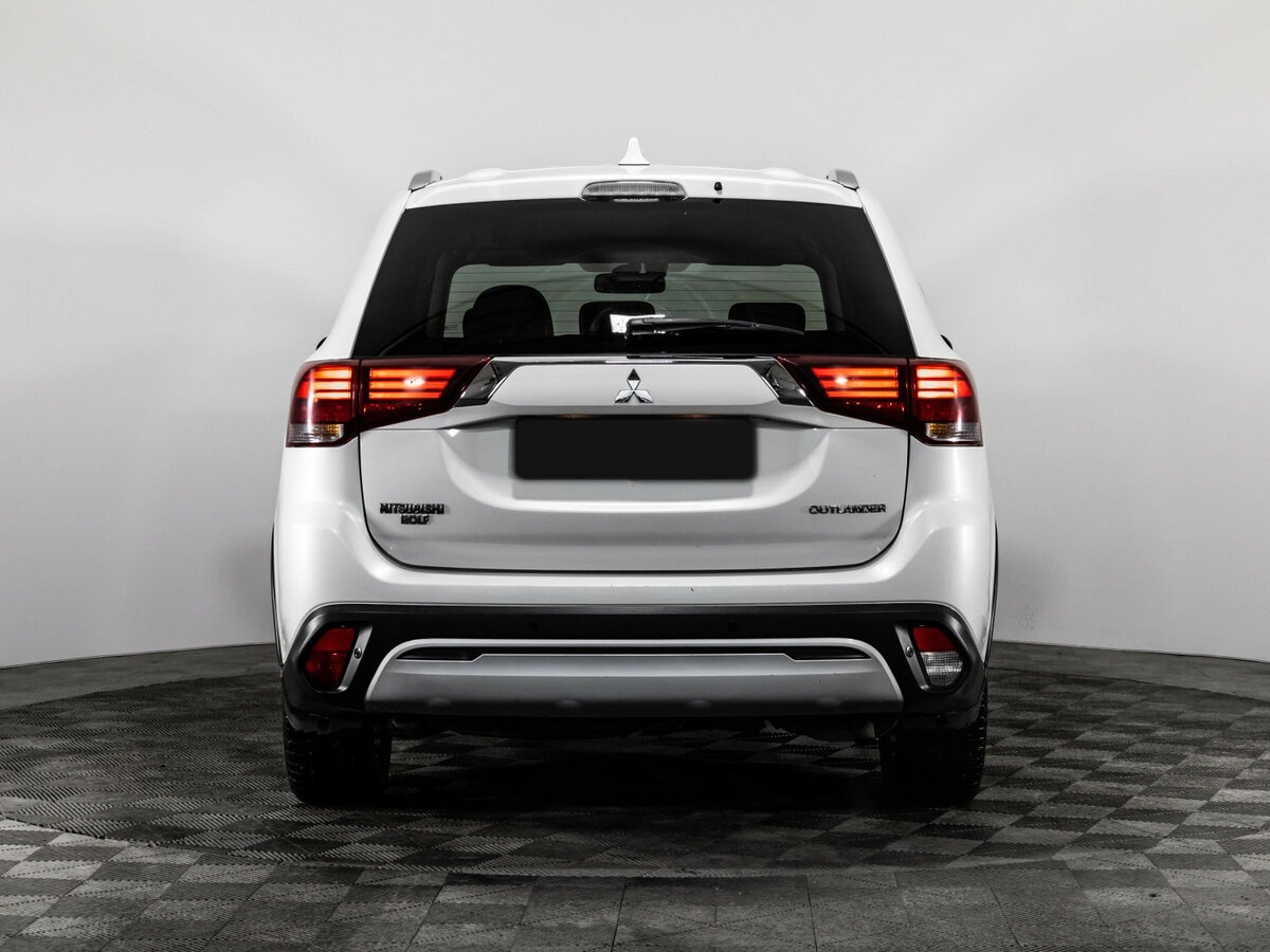 Купить Mitsubishi Outlander III Рестайлинг 3, 2019, 127 071 км, фото №5