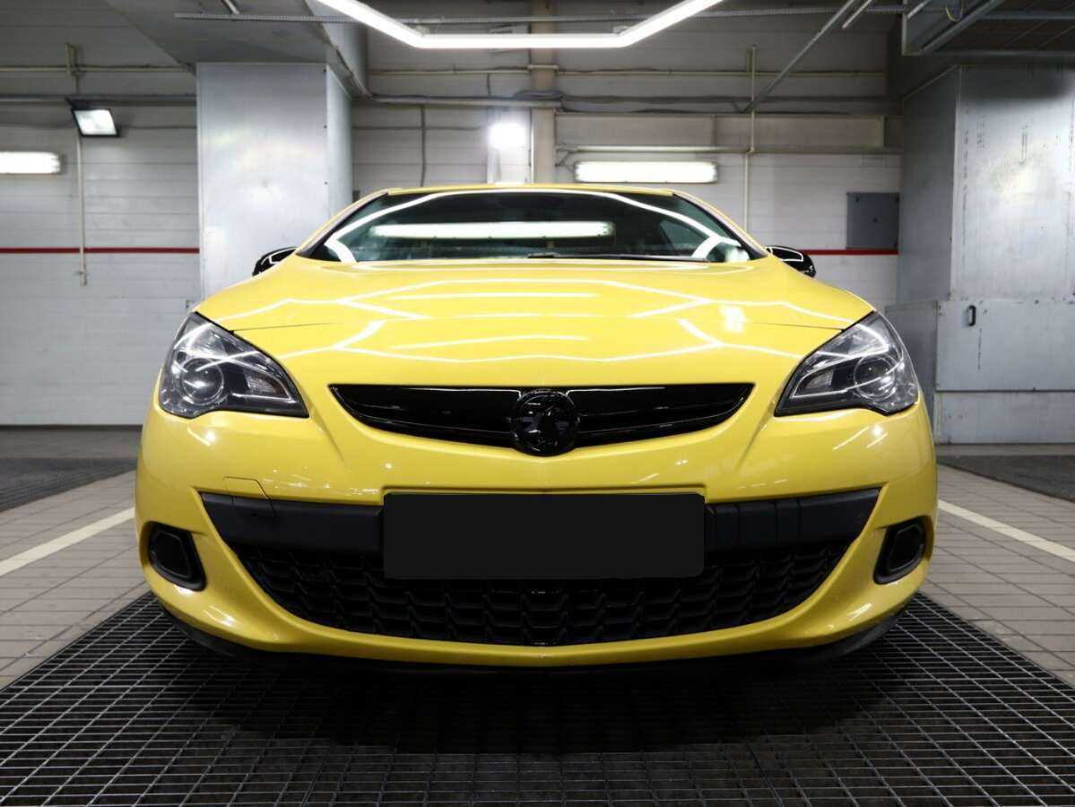 Купить Opel Astra GTC, 2014, 116 450 км, фото №2