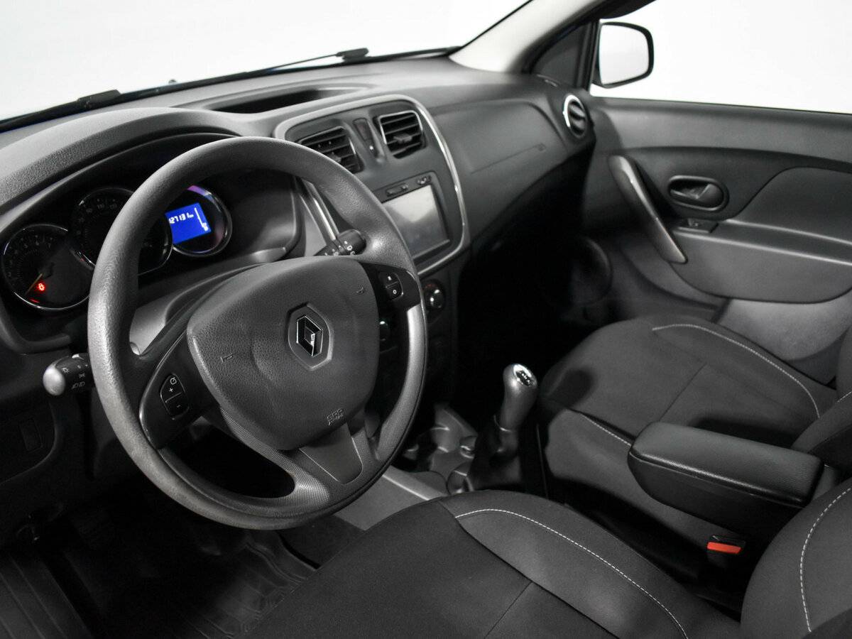 Купить Renault Sandero Stepway II, 2018, 127 130 км, фото №9