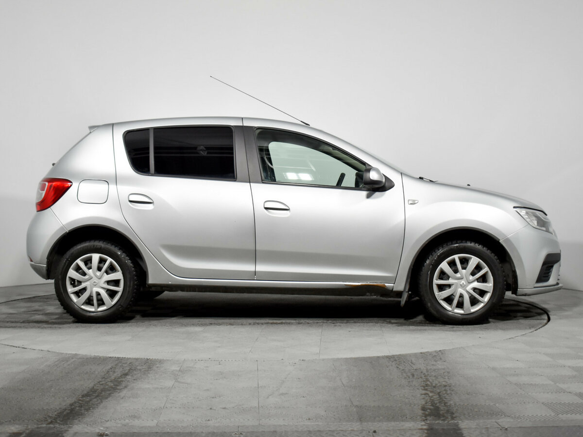 Купить Renault Sandero II Рестайлинг, 2021, 107 570 км, фото №4