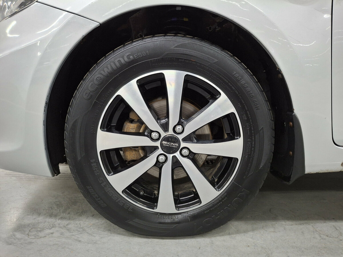Купить Hyundai Solaris I, 2014, 291 865 км, фото №17