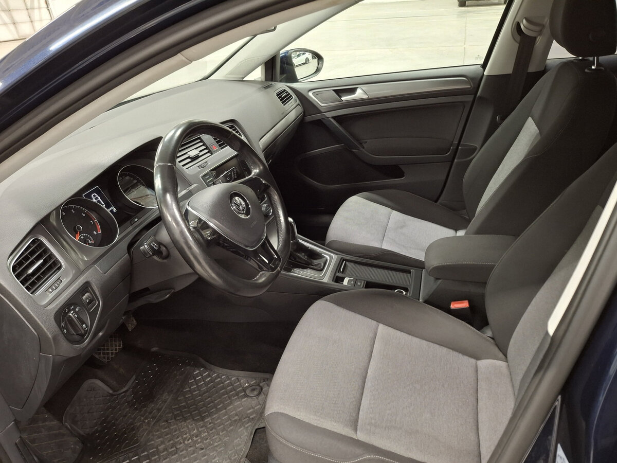 Купить Volkswagen Golf VII, 2013, 140 602 км, фото №14