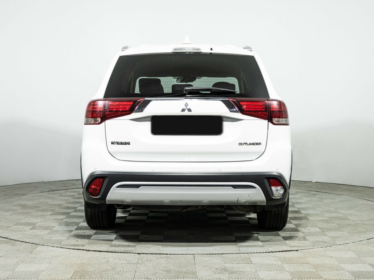 Купить Mitsubishi Outlander III Рестайлинг 3, 2019, 136 812 км, фото №5