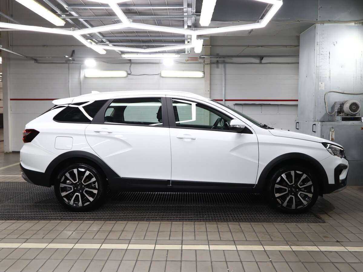 Купить Lada (ВАЗ) Vesta SW Cross, 2023, 2 300 км, фото №15