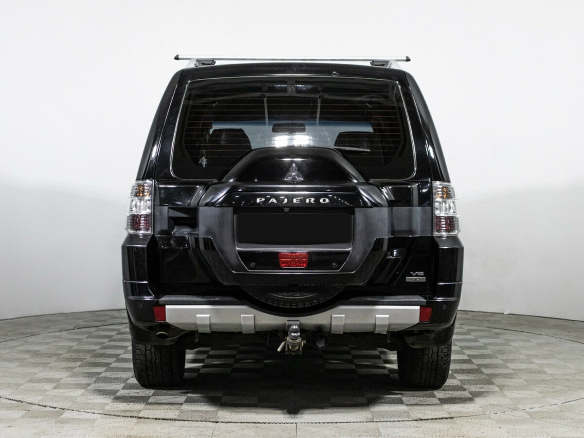 Купить Mitsubishi Pajero IV Рестайлинг 2, 2017, 141 000 км, фото №5