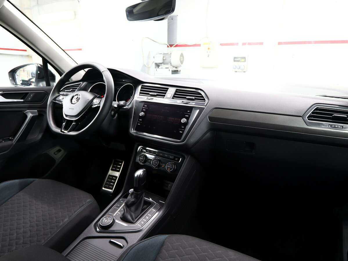 Купить Volkswagen Tiguan, 2019, 143 000 км, фото №10