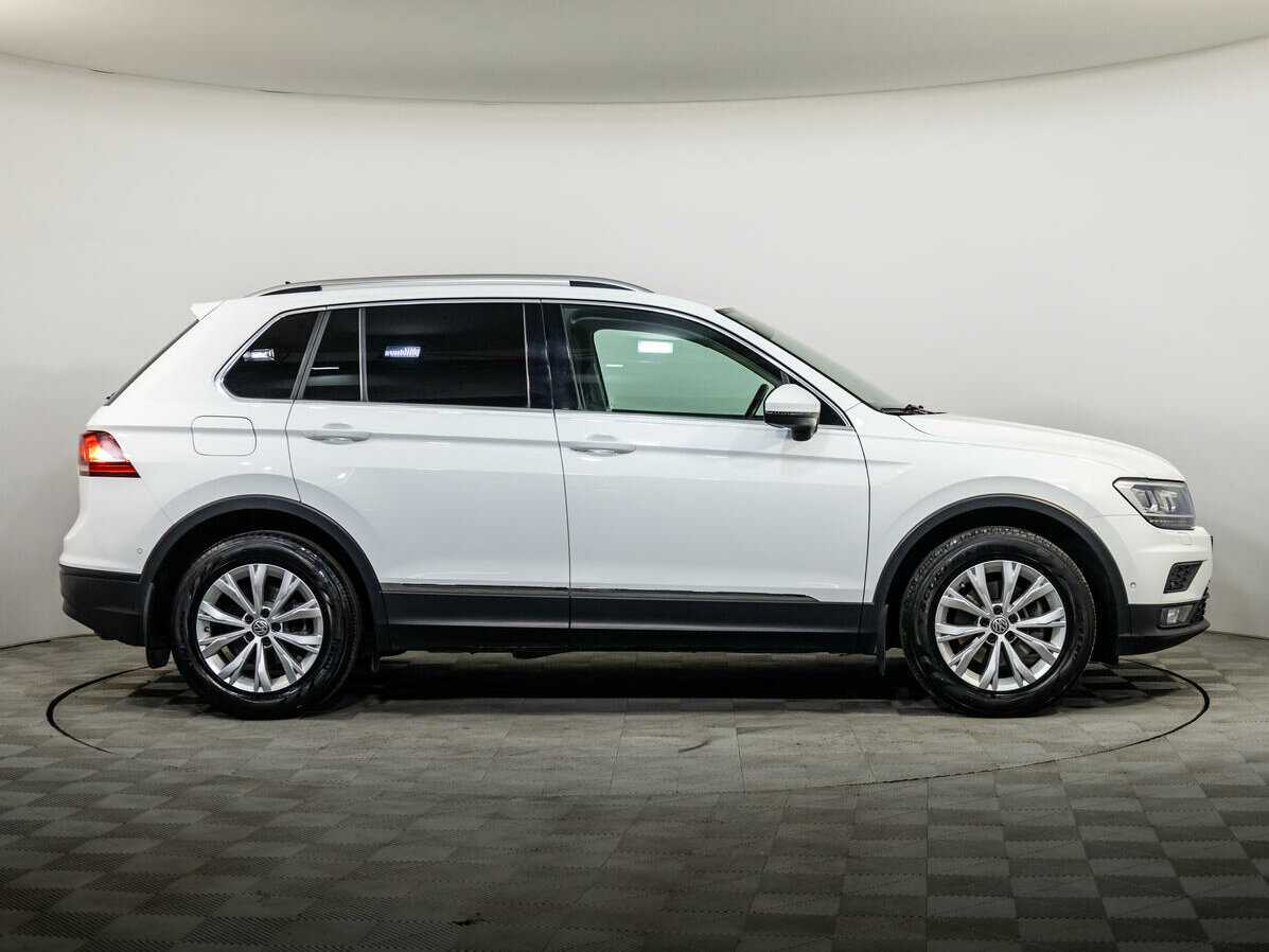 Купить Volkswagen Tiguan L, 2018, 86 835 км, фото №3