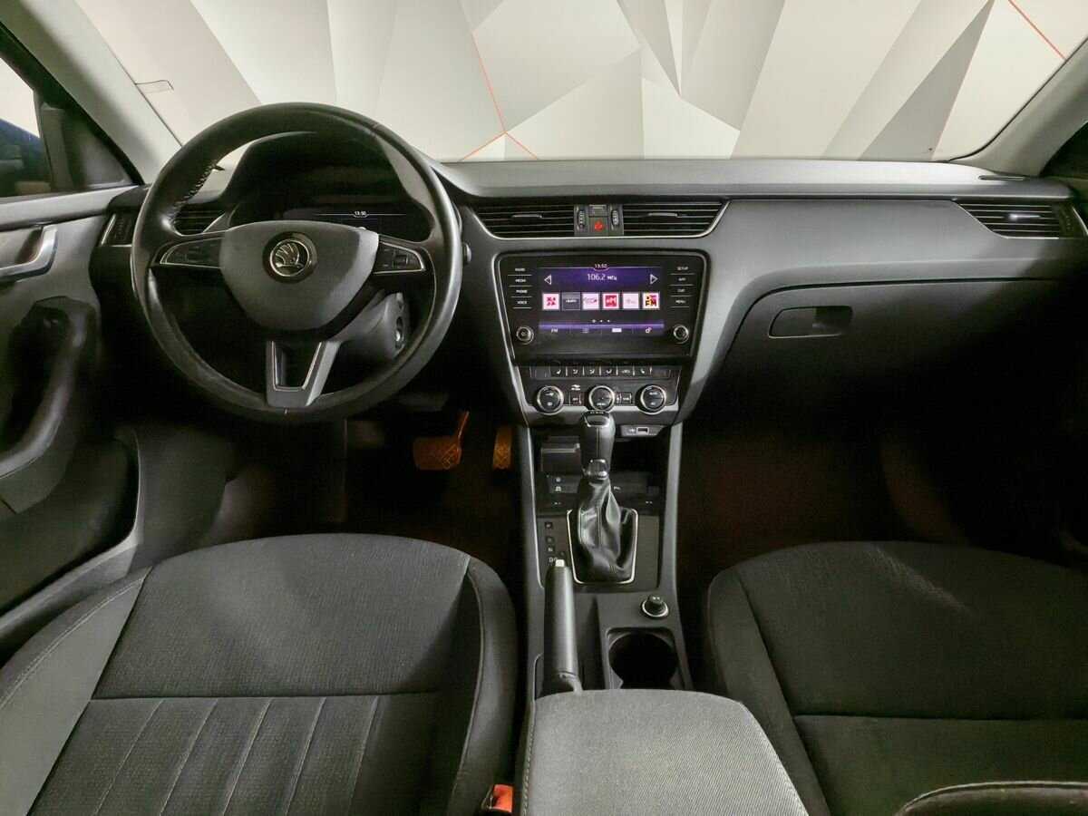 Купить Skoda Octavia, 2019, 91 296 км, фото №10