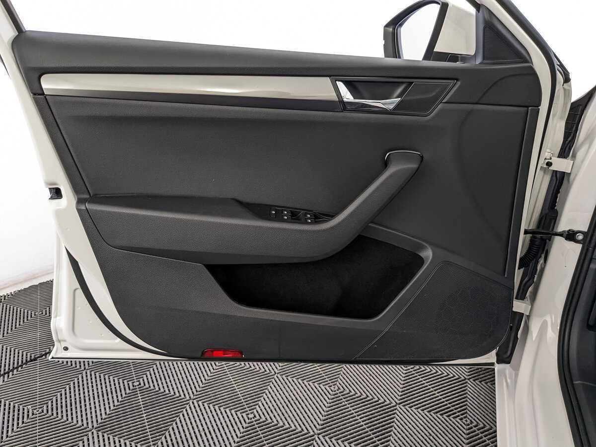 Купить Skoda Superb, 2021, 49 099 км, фото №15