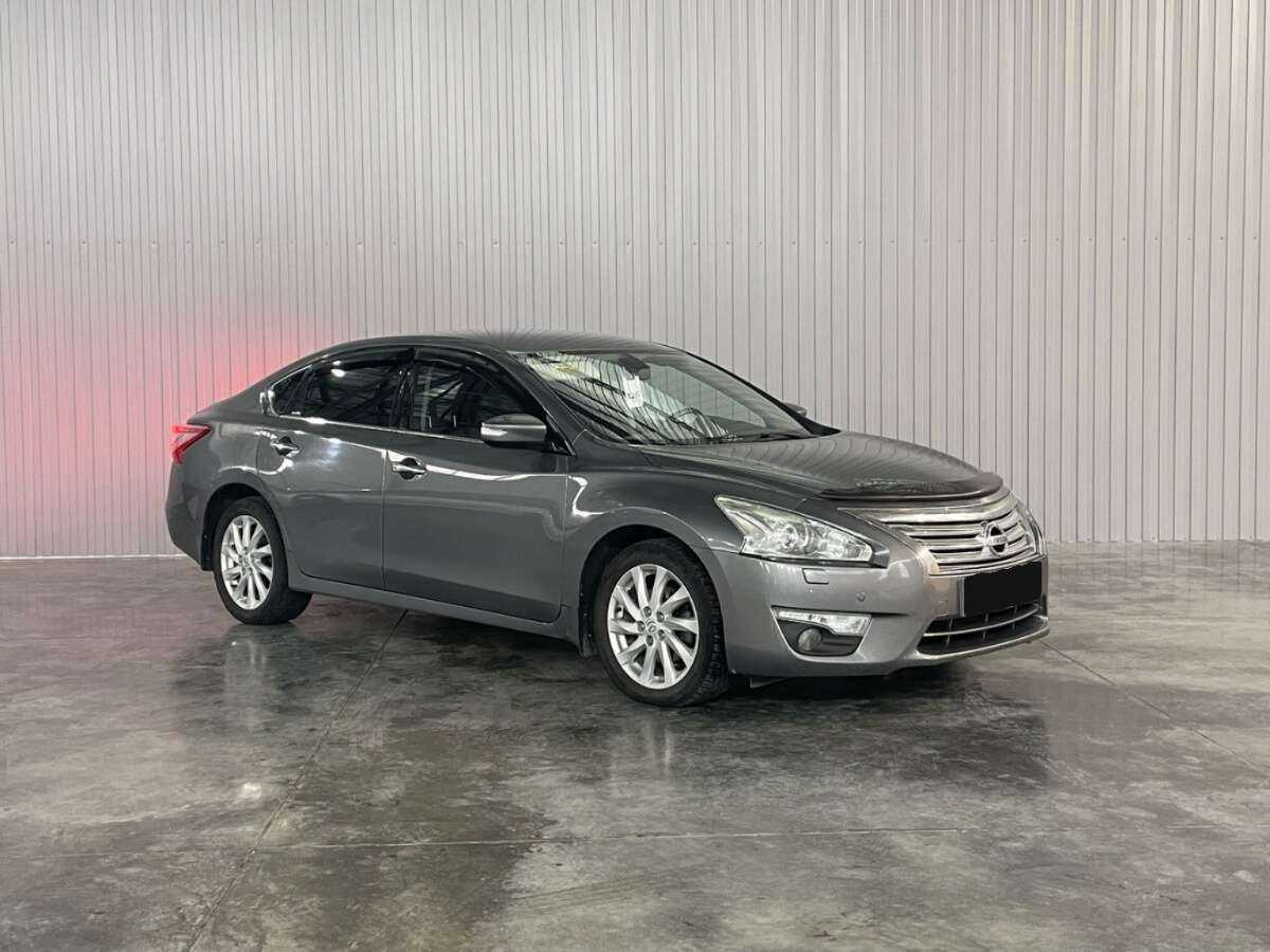 Nissan Teana