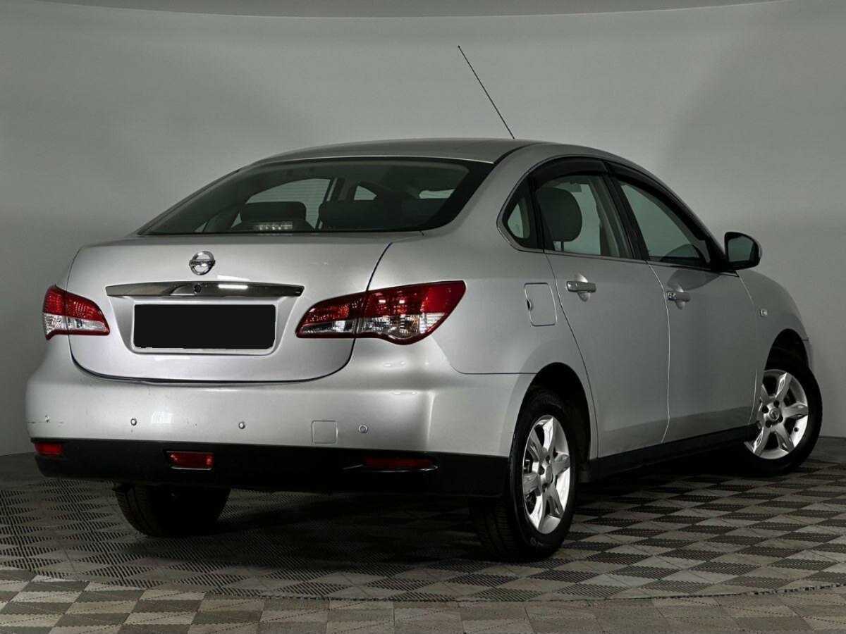 Nissan Almera