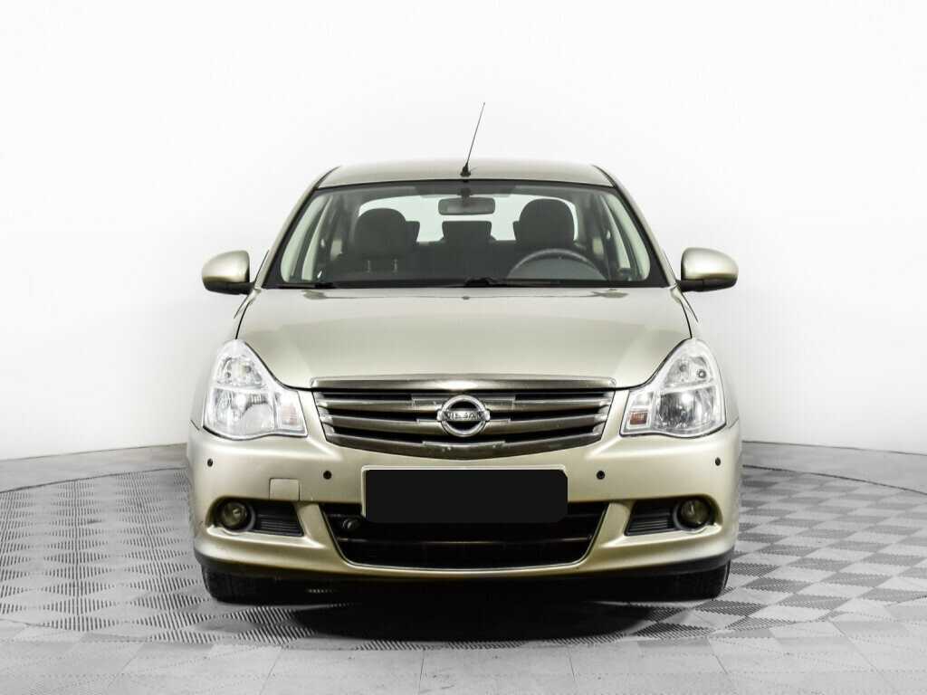 Nissan Almera