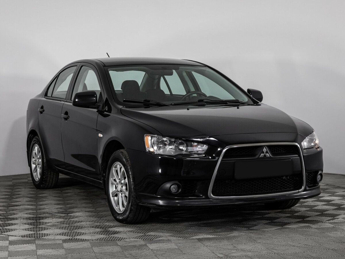 Mitsubishi Lancer