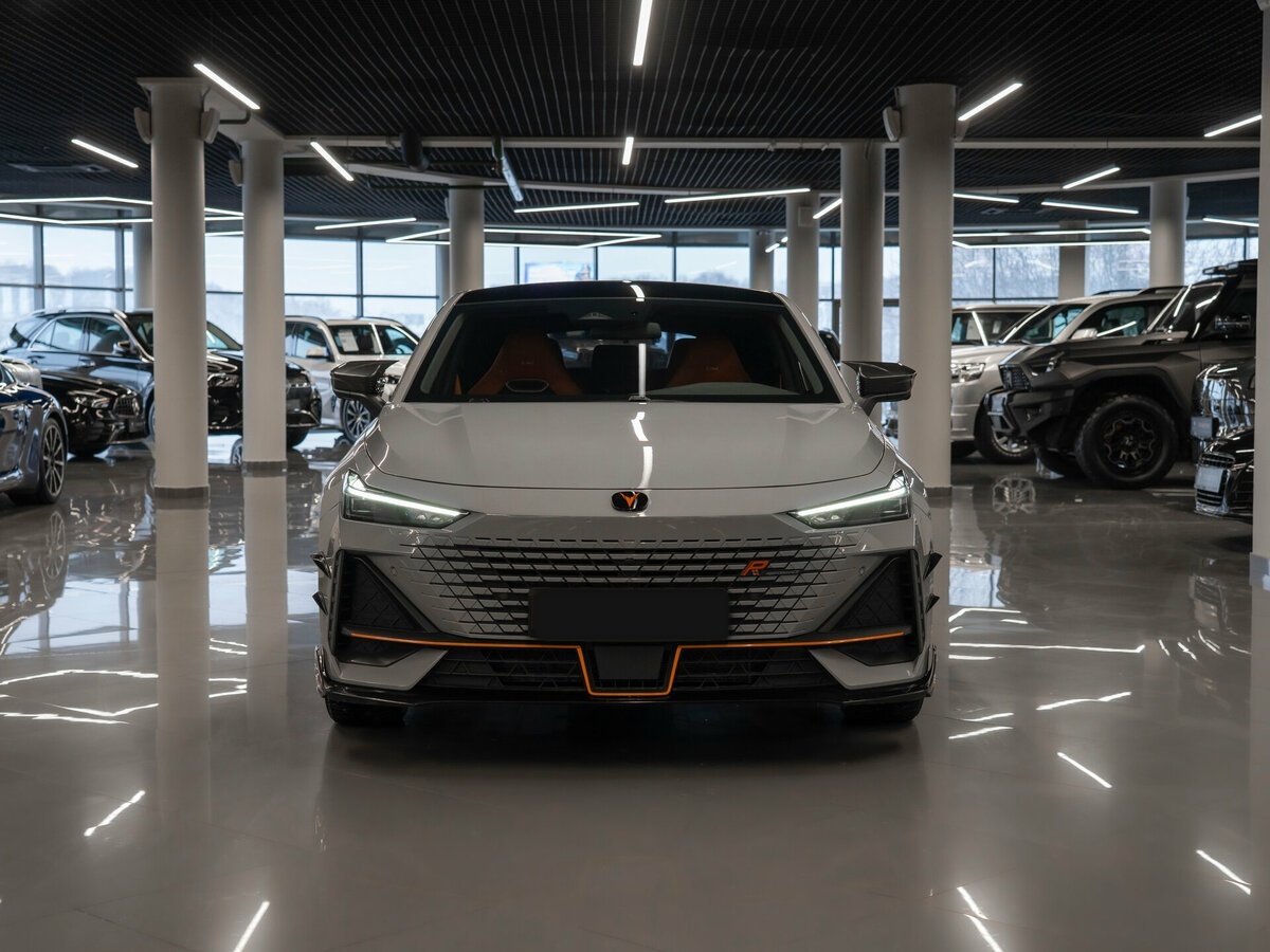 Changan UNI-V