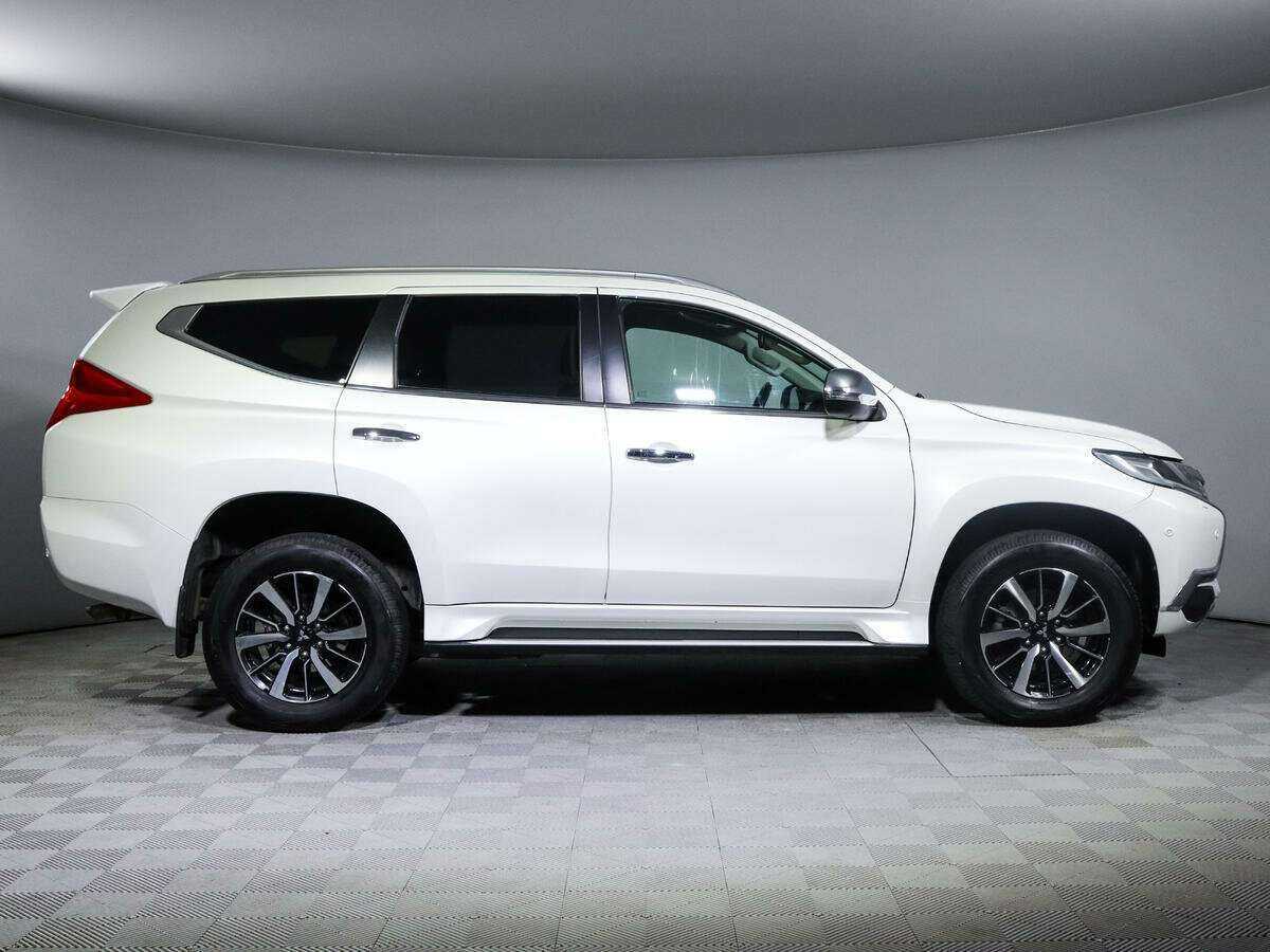 Mitsubishi Pajero Sport